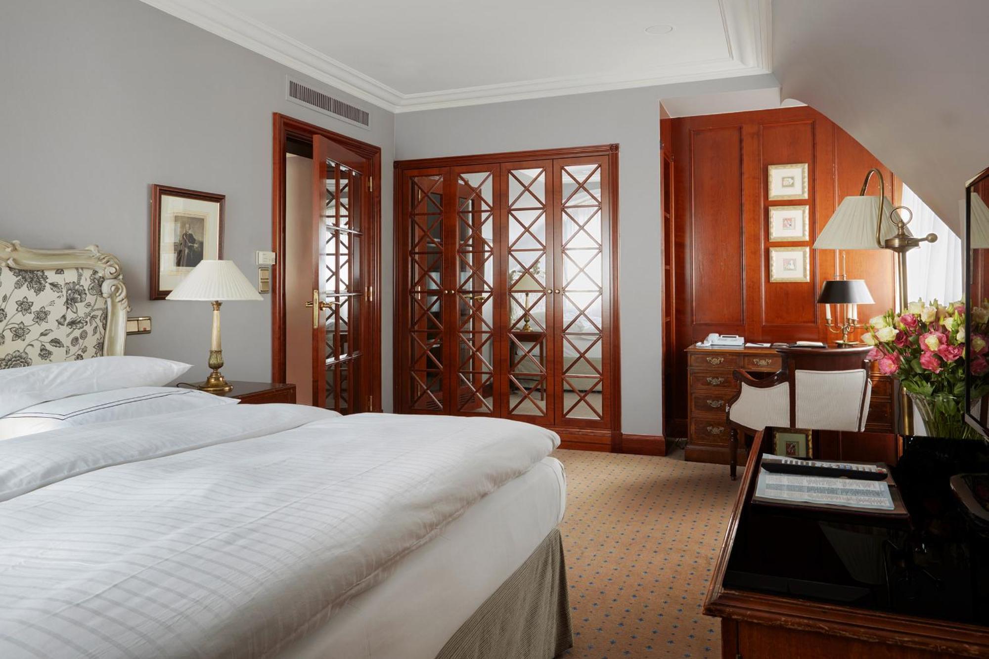 Schlosshotel Berlin Rum bild