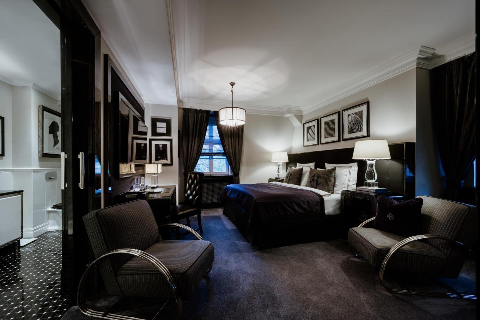 Schlosshotel Berlin Exteriör bild A suite at the hotel